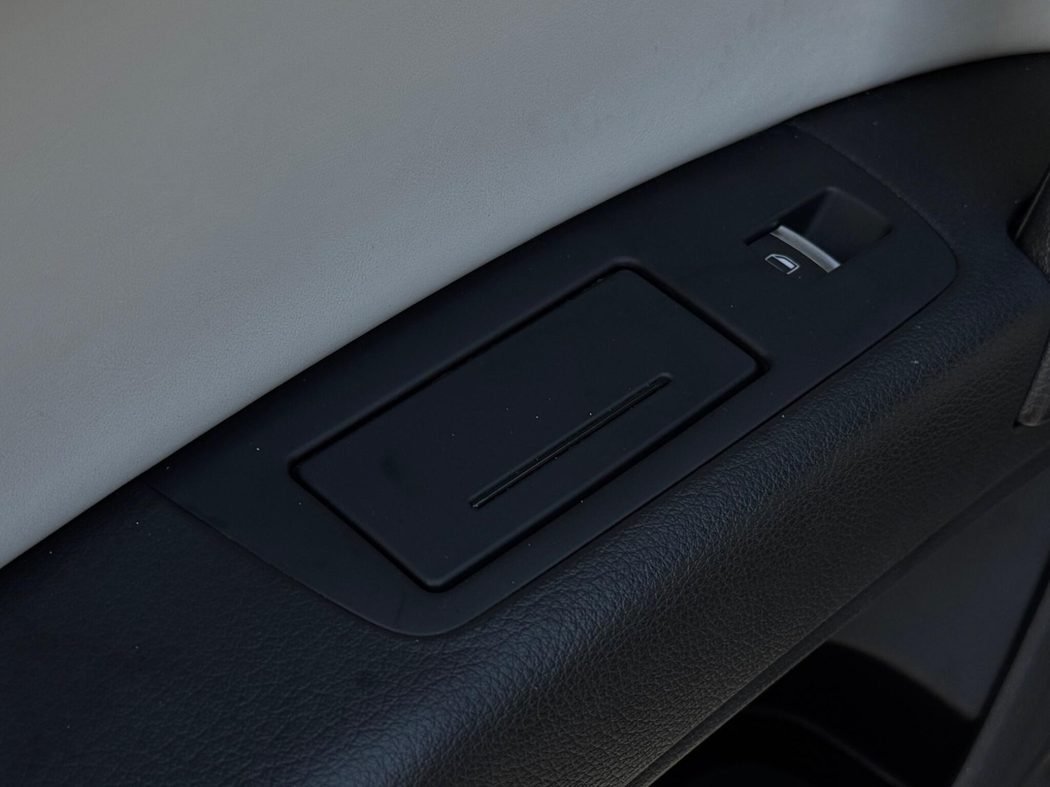 Used Audi Q7 2012 for sale - 76942701: Photo 64