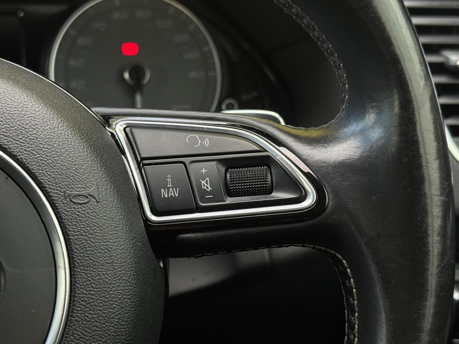 Used Audi Q5 2015 for sale - 76989843: Photo 34