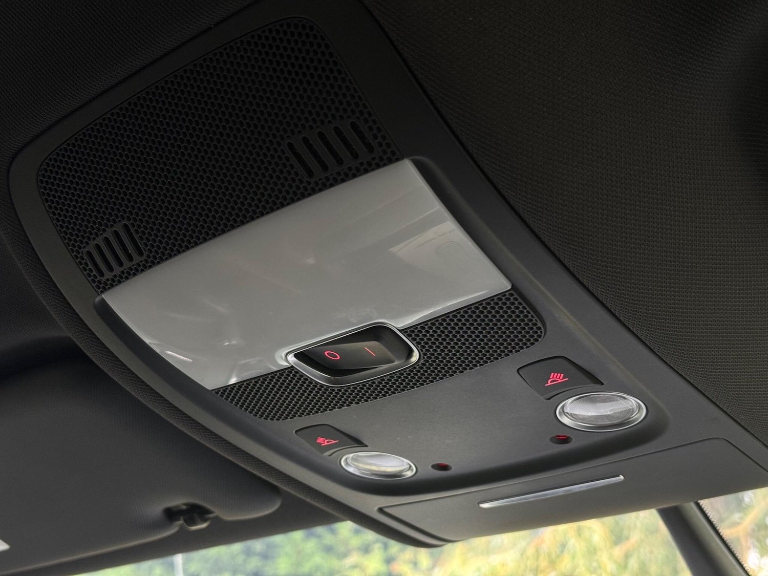 Used Audi Q5 2015 for sale - 76989843: Photo 60