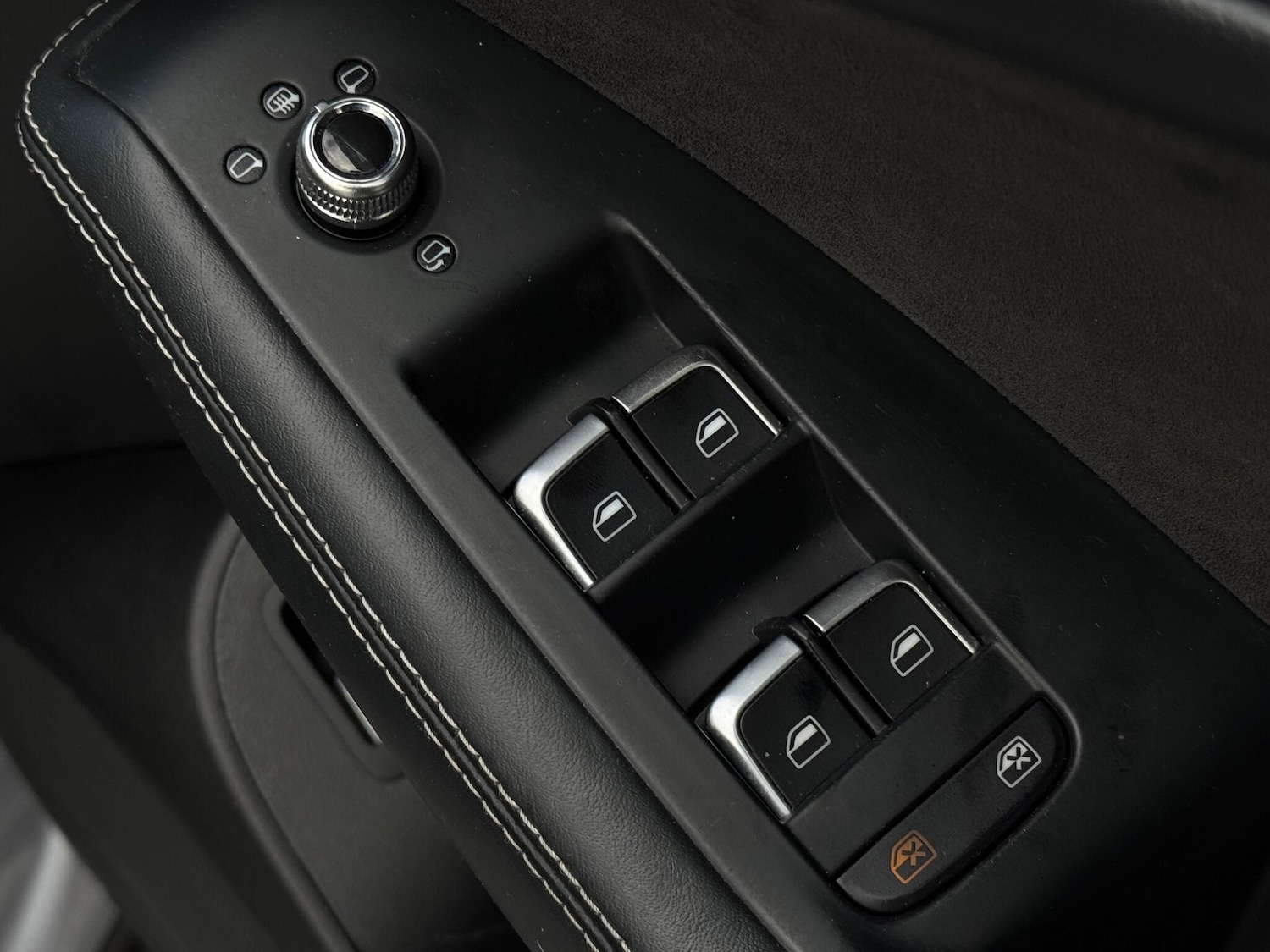 Used Audi Q5 2015 for sale - 76989843: Photo 65