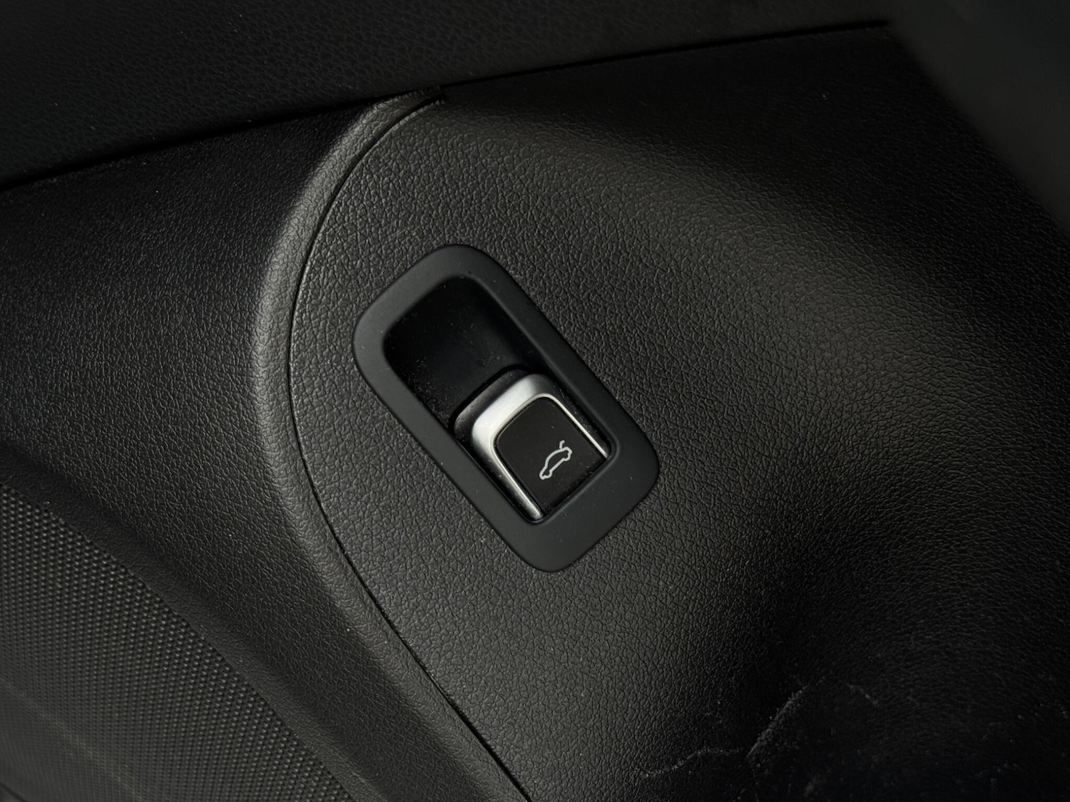 Used Audi Q5 2015 for sale - 76989843: Photo 66