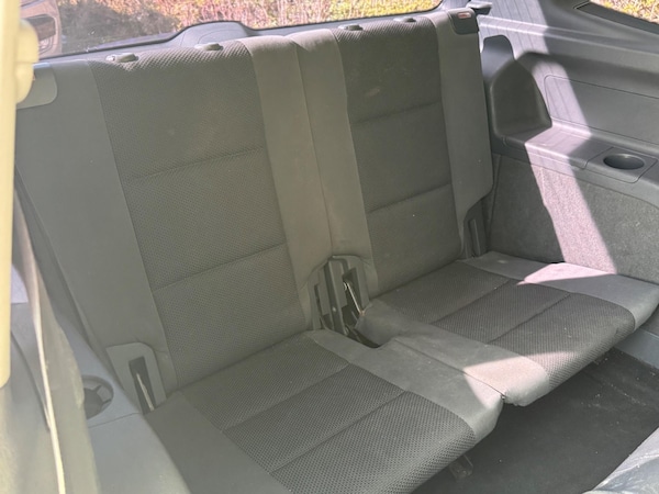 Used Volkswagen Touran 2011 for sale - 74243032: Photo 22