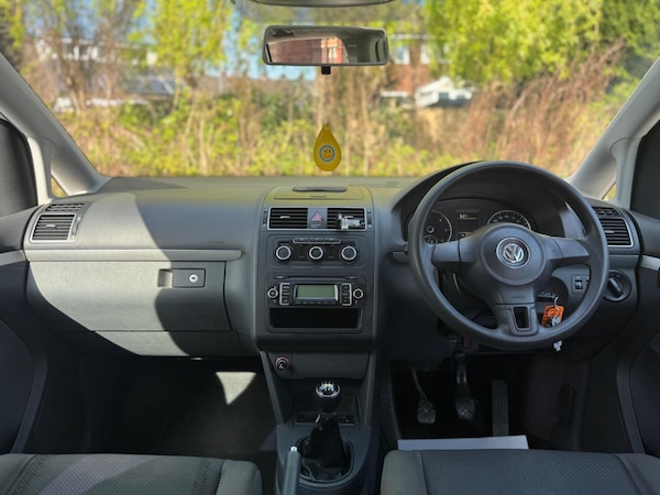 Used Volkswagen Touran 2011 for sale - 74243032: Photo 26