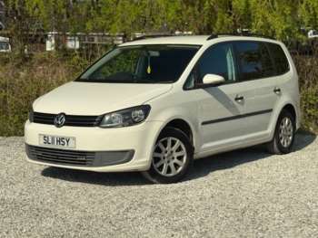 Used Volkswagen Touran 2011 for sale - 74243032: Photo