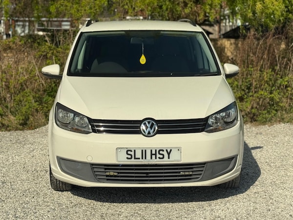 Used Volkswagen Touran 2011 for sale - 74243032: Photo 4