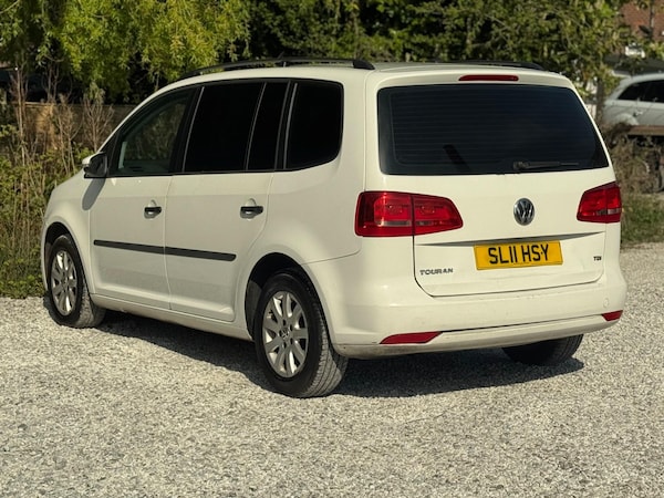 Used Volkswagen Touran 2011 for sale - 74243032: Photo 6