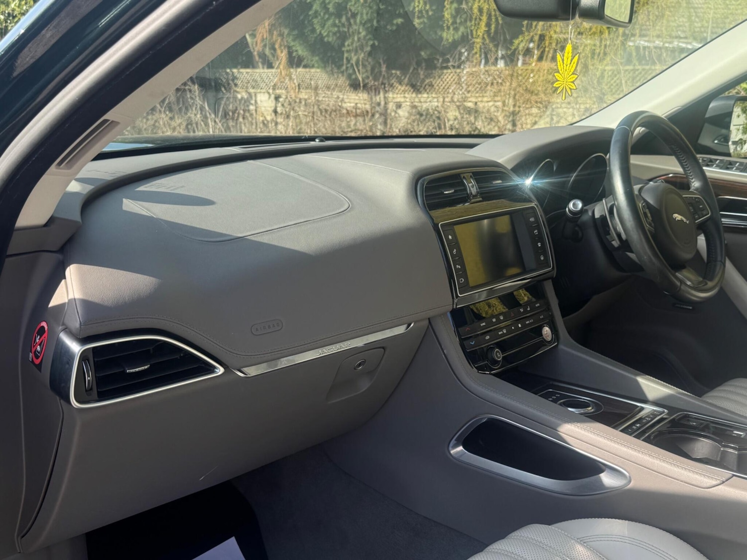 Used Jaguar F-Pace 2016 for sale - 77957568: Photo 15