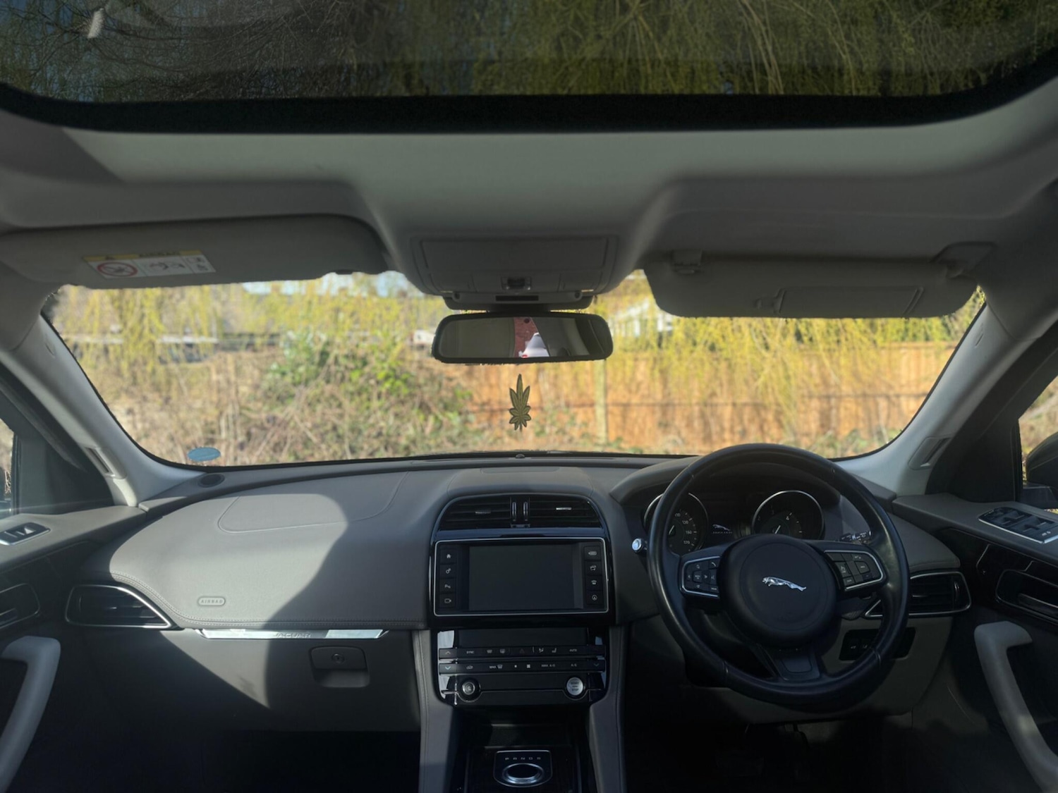 Used Jaguar F-Pace 2016 for sale - 77957568: Photo 18