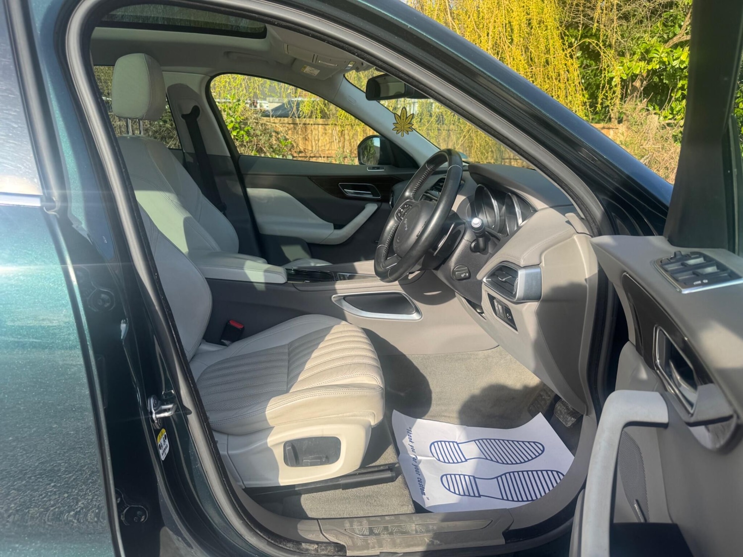 Used Jaguar F-Pace 2016 for sale - 77957568: Photo 21