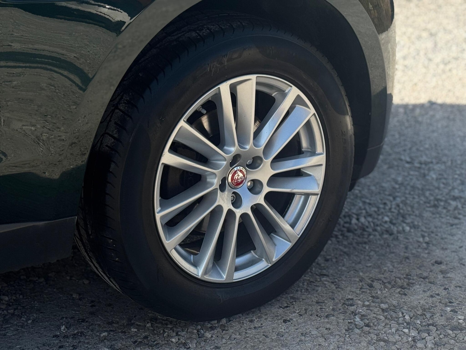 Used Jaguar F-Pace 2016 for sale - 77957568: Photo 43