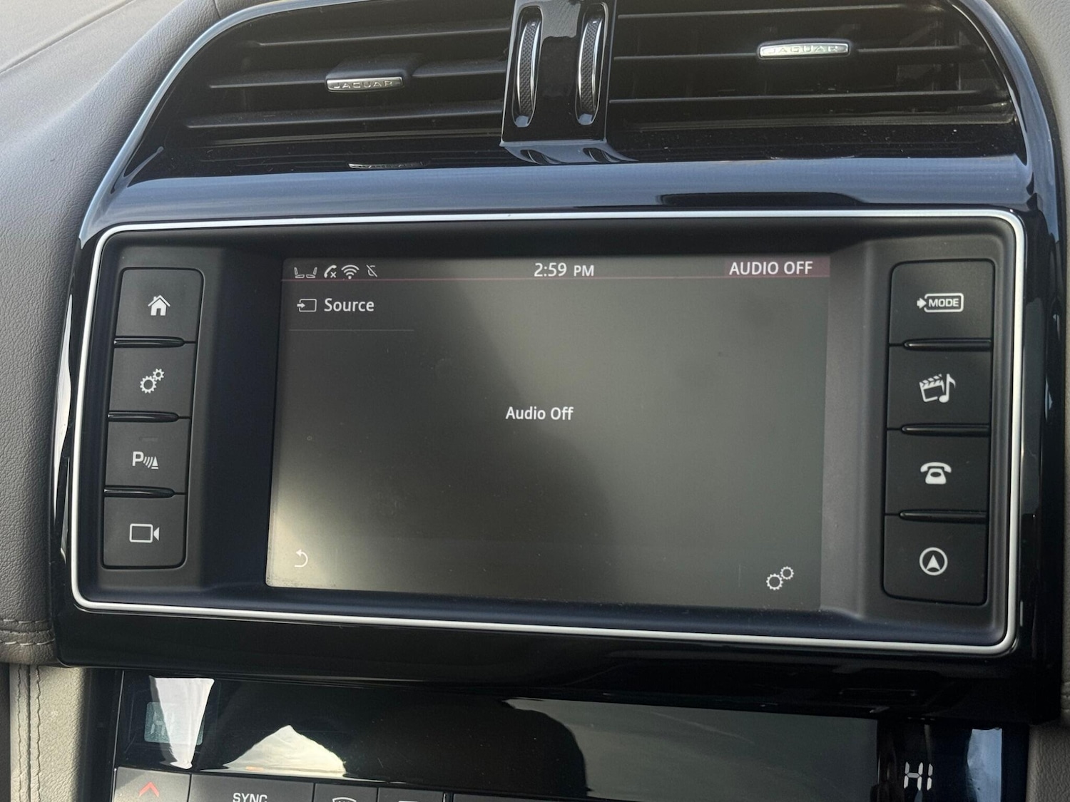 Used Jaguar F-Pace 2016 for sale - 77957568: Photo 49