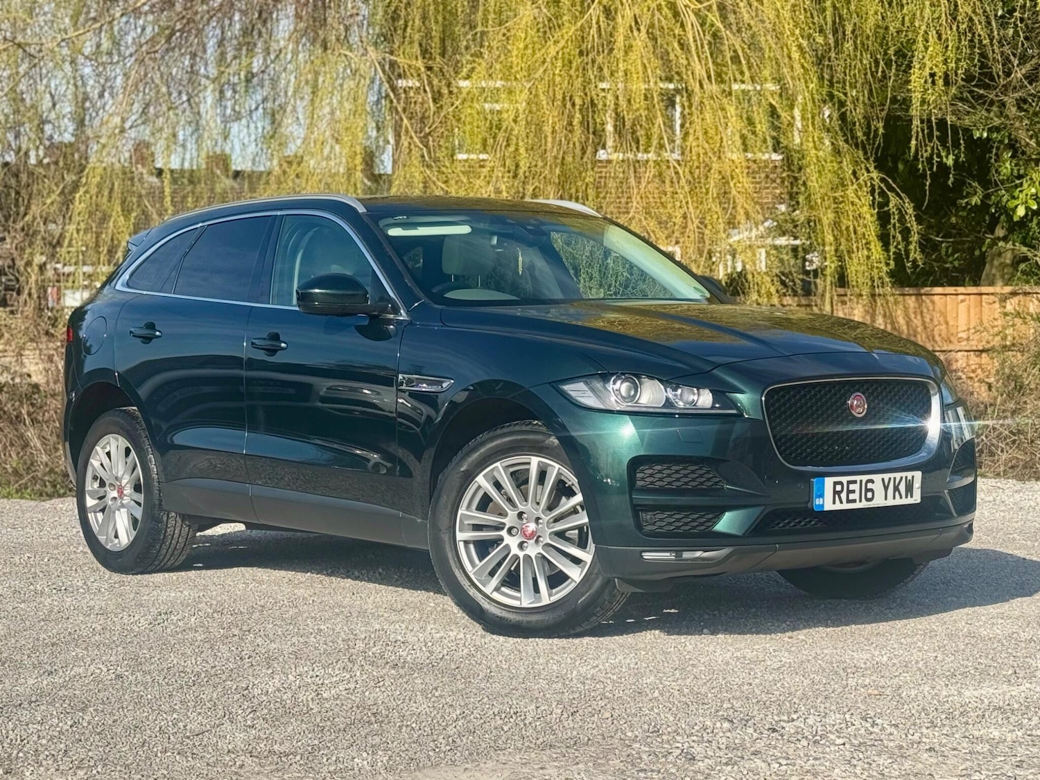 Used Jaguar F-Pace 2016 for sale - 77957568: Photo 7