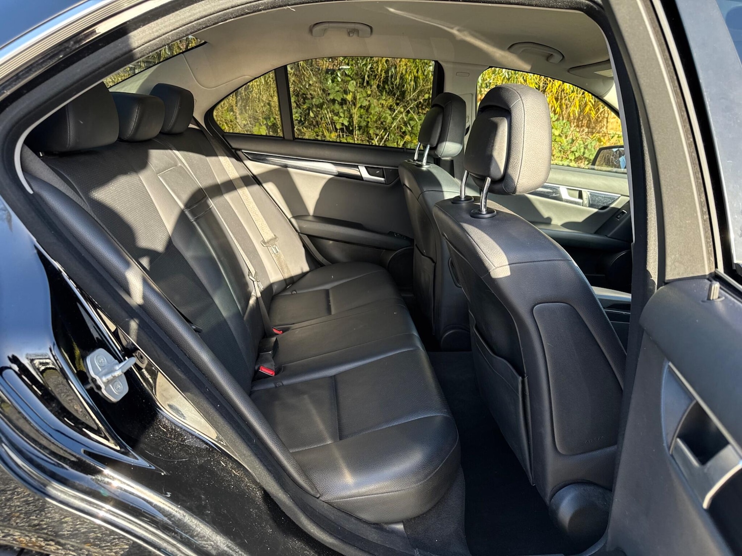 Used Mercedes-Benz C Class 2012 for sale - 76295953: Photo 21