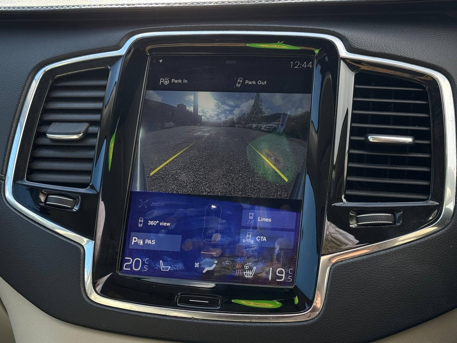 Used Volvo XC90 2017 for sale - 76997760: Photo 37