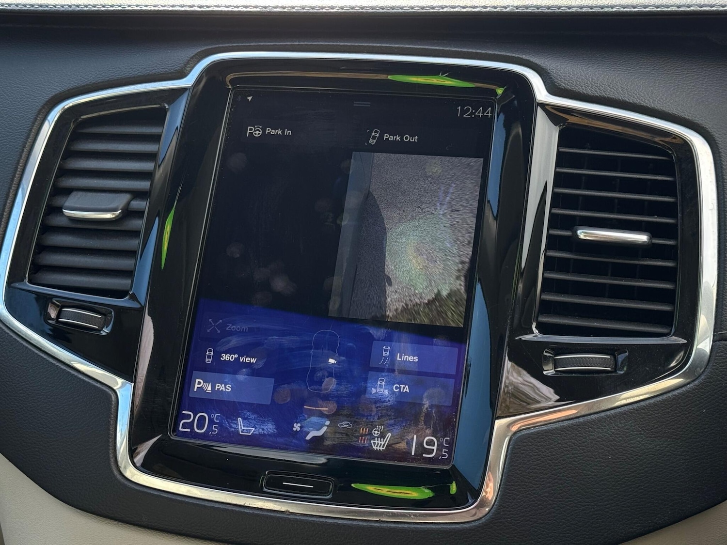 Used Volvo XC90 2017 for sale - 76997760: Photo 38