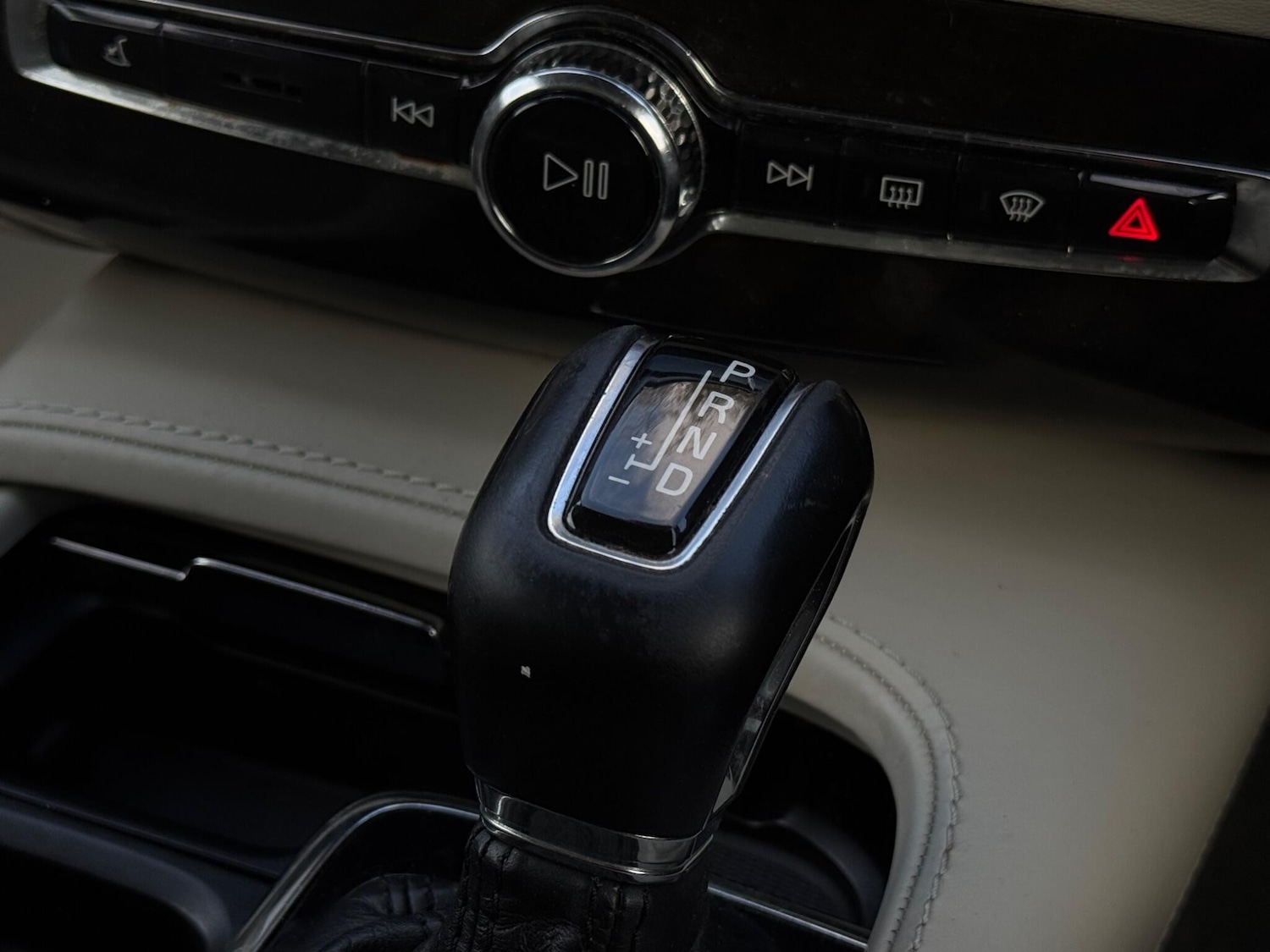 Used Volvo XC90 2017 for sale - 76997760: Photo 52