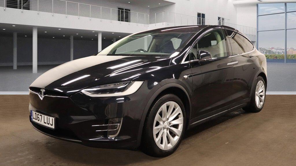 Used Tesla Model X 2017 for sale - 76071677: Photo 2