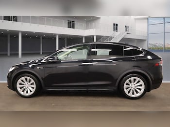 Used Tesla Model X 2017 for sale - 76071677: Photo 4