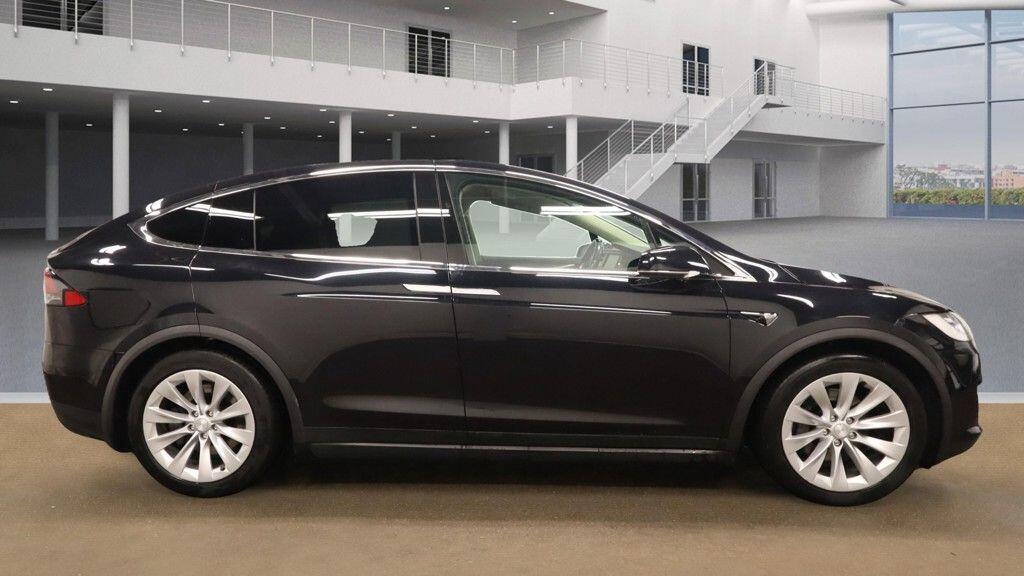 Used Tesla Model X 2017 for sale - 76071677: Photo 5