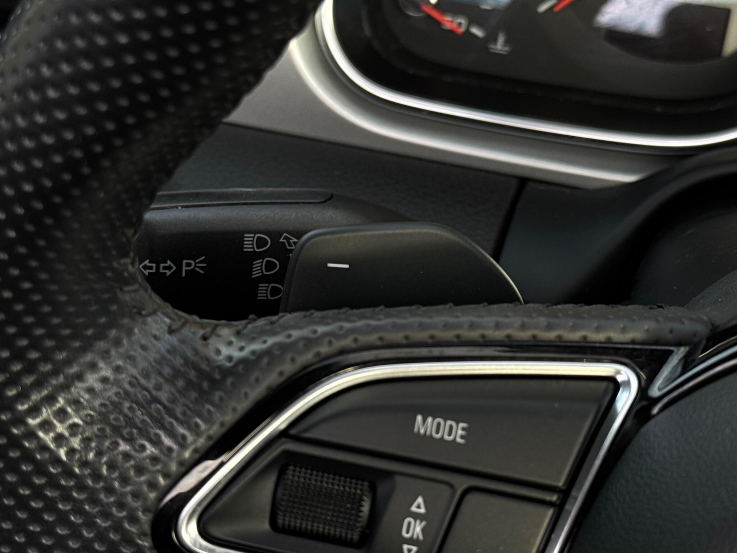 Used Audi Q7 2014 for sale - 76996271: Photo 38