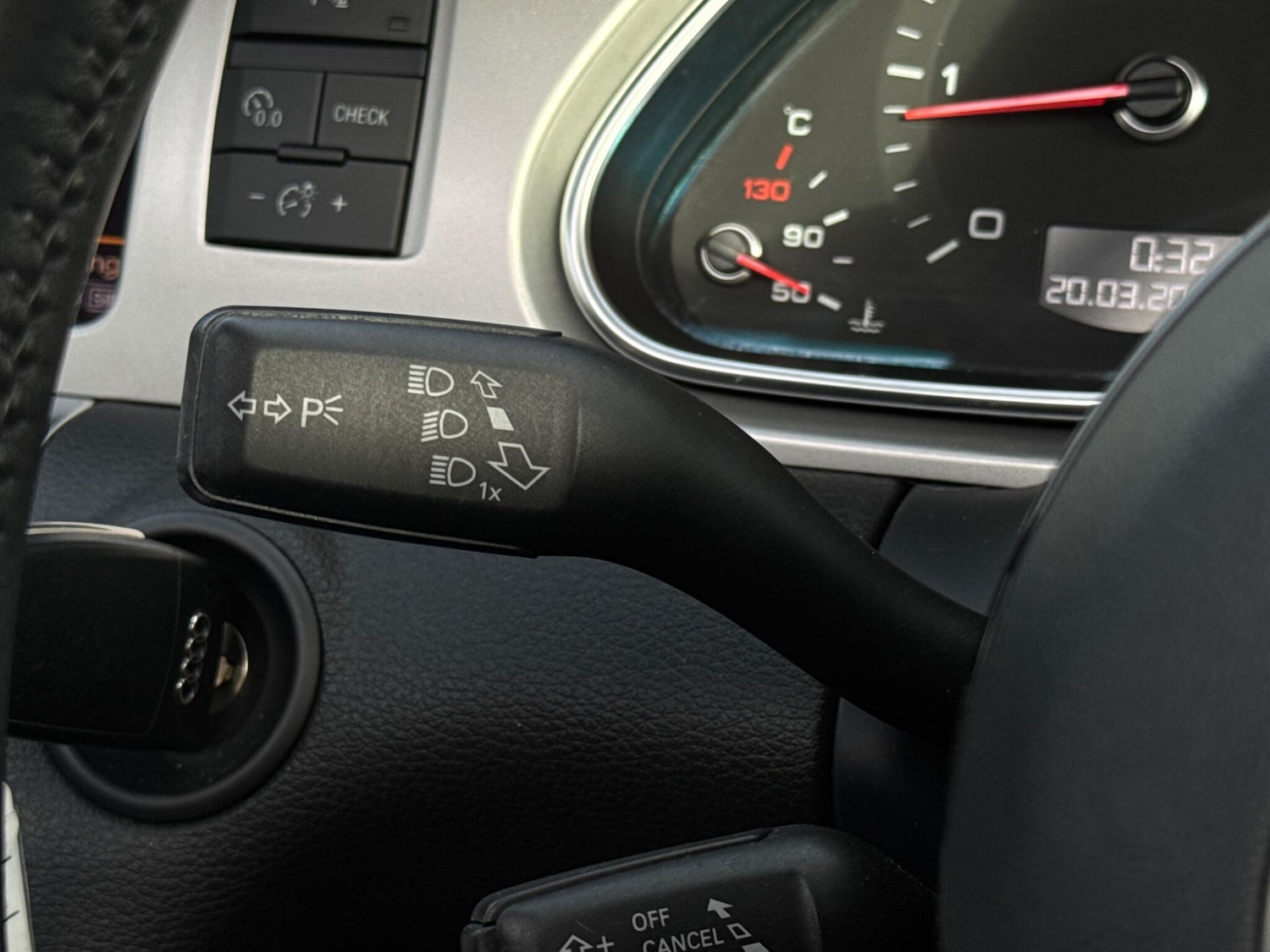 Used Audi Q7 2014 for sale - 76996271: Photo 41