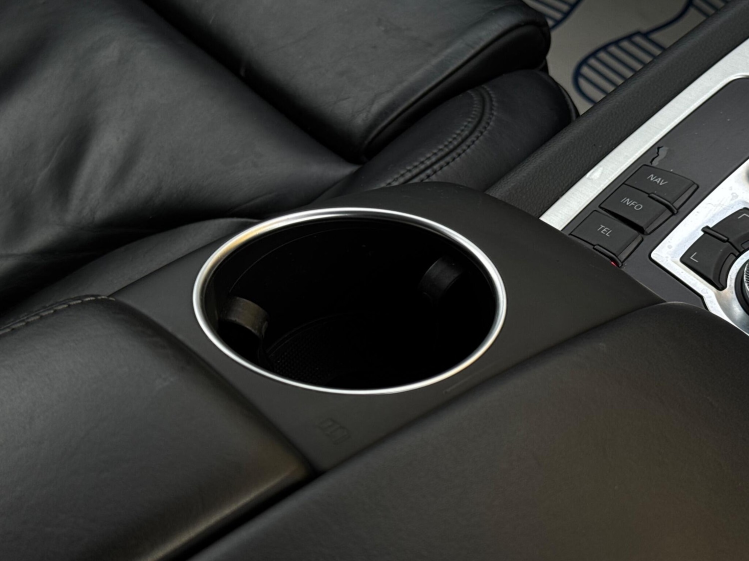 Used Audi Q7 2014 for sale - 76996271: Photo 66