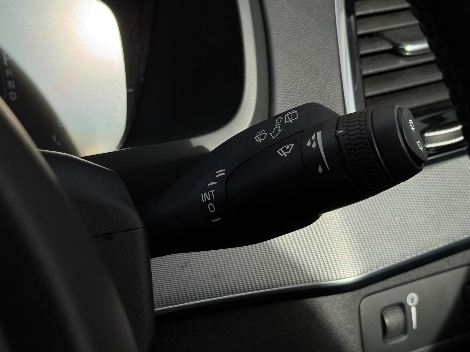 Used Volvo XC90 2015 for sale - 76201437: Photo 34