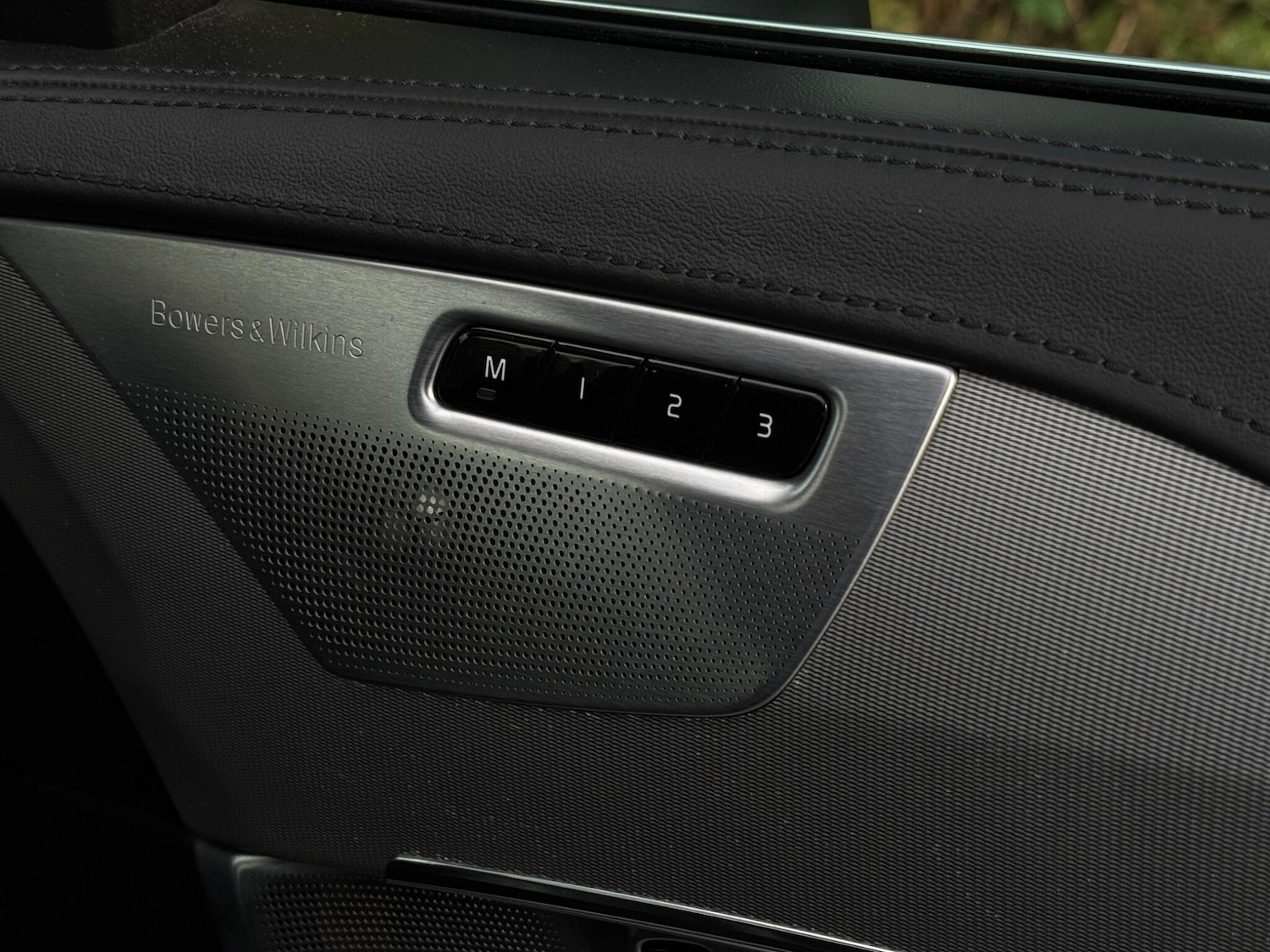 Used Volvo XC90 2015 for sale - 76201437: Photo 59