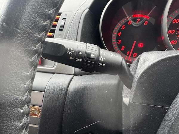 Used Mazda Mazda3 2007 for sale - 75478649: Photo 28