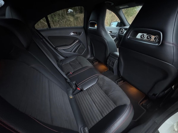 Used Mercedes-Benz CLA for sale - 73905186: Photo 23