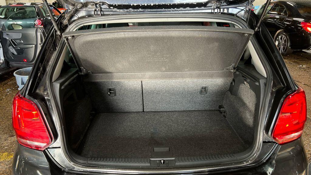Used Volkswagen Polo 2015 for sale - 77066724: Photo 7