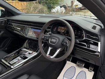 Used Audi RS Q8 2023 for sale - 79145862: Photo