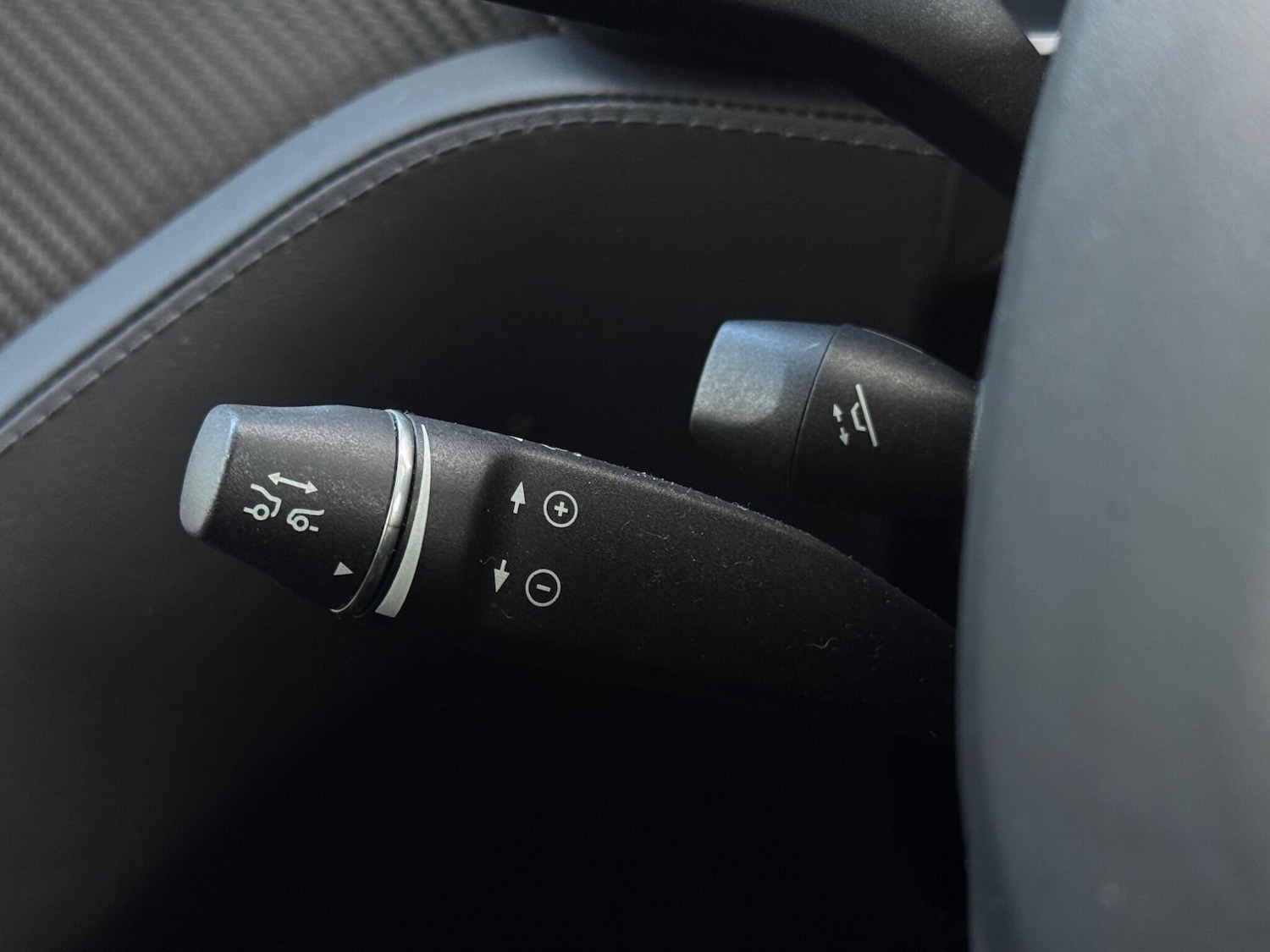 Used Tesla Model X 2018 for sale - 76727099: Photo 42