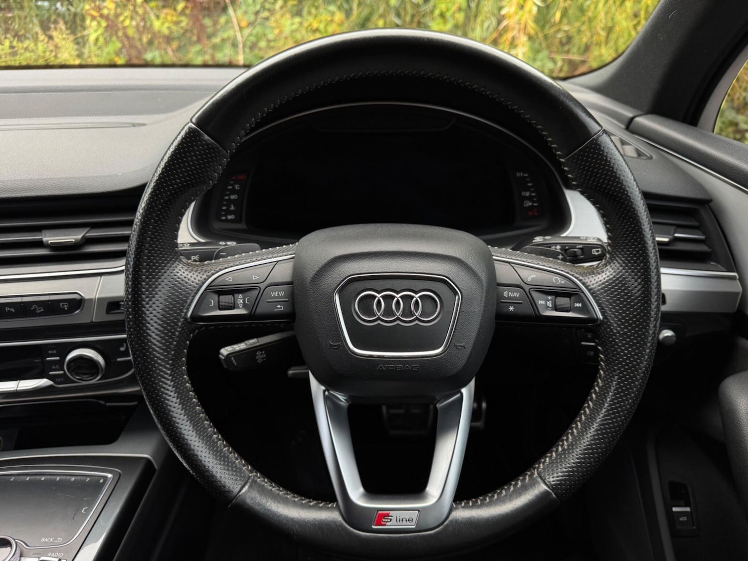 Used Audi Q7 2016 for sale - 76122044: Photo 33