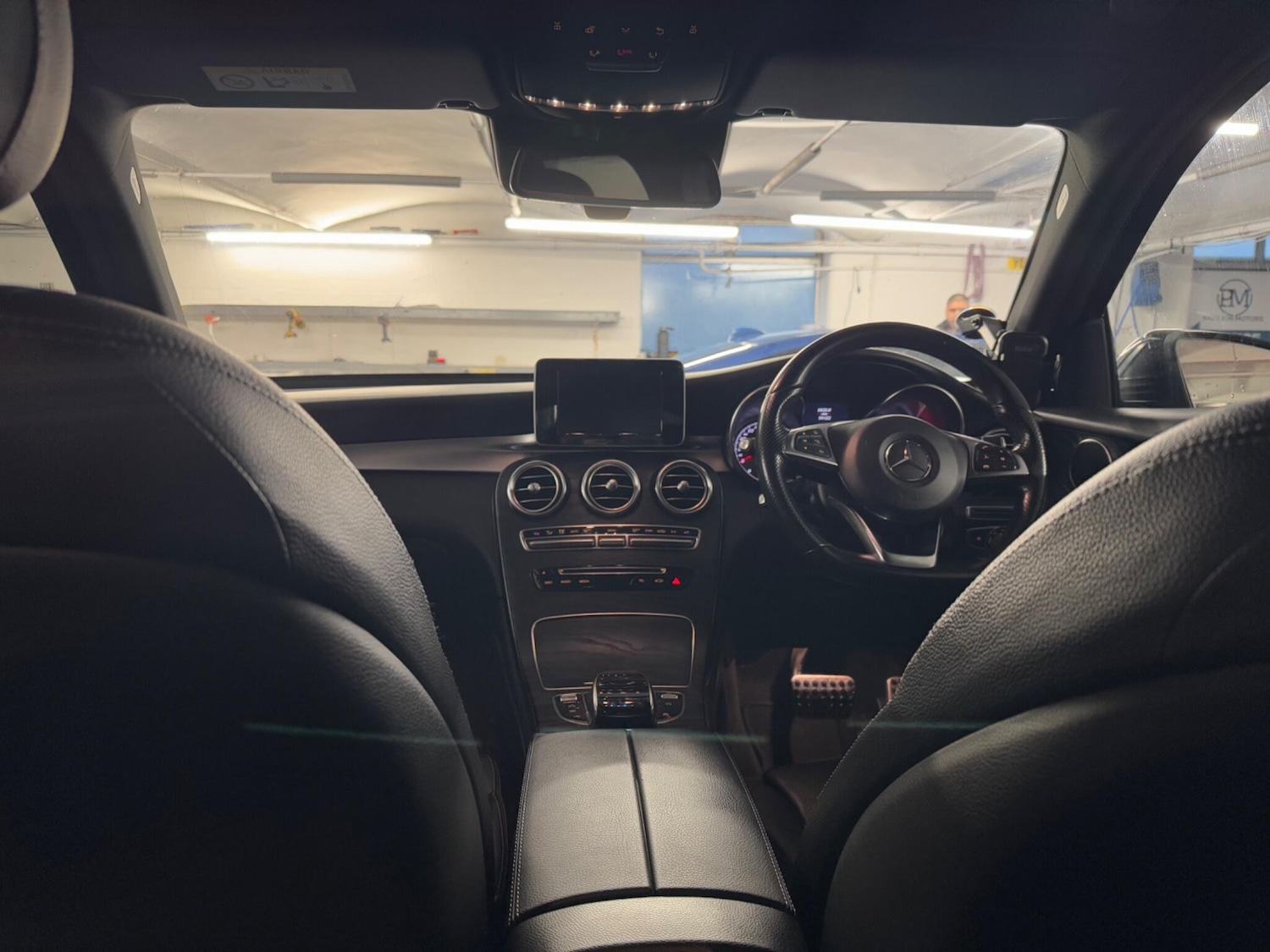 Used Mercedes-Benz GLC 2017 for sale - 77166819: Photo 5