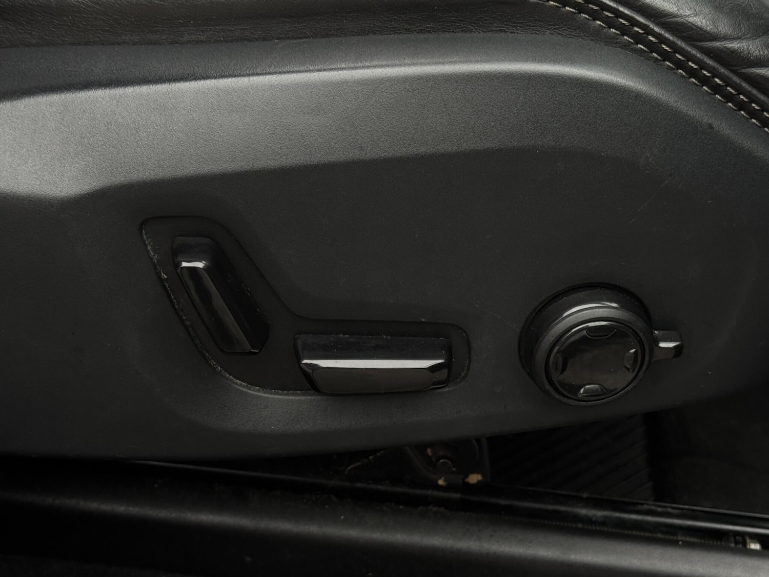 Used Volvo XC90 2015 for sale - 76996524: Photo 70