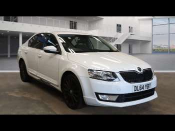2015 (64) - 1.6 TDI CR Black Edition 5dr