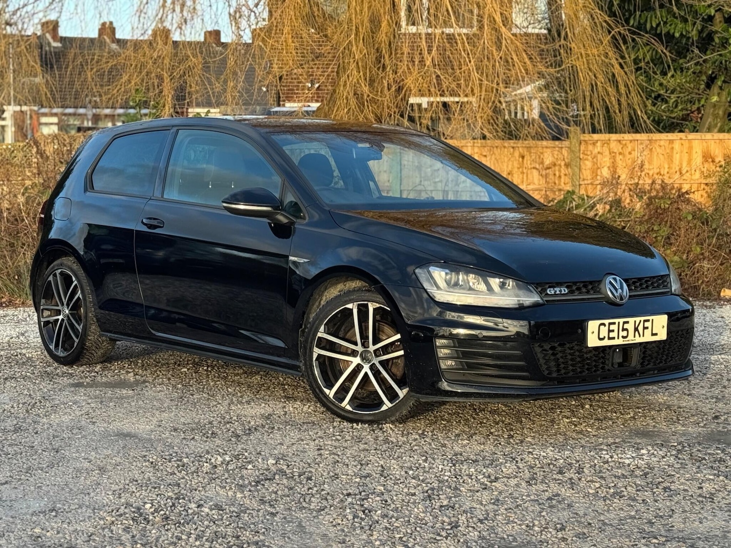 Used Volkswagen Golf 2015 for sale - 77130696: Photo 1