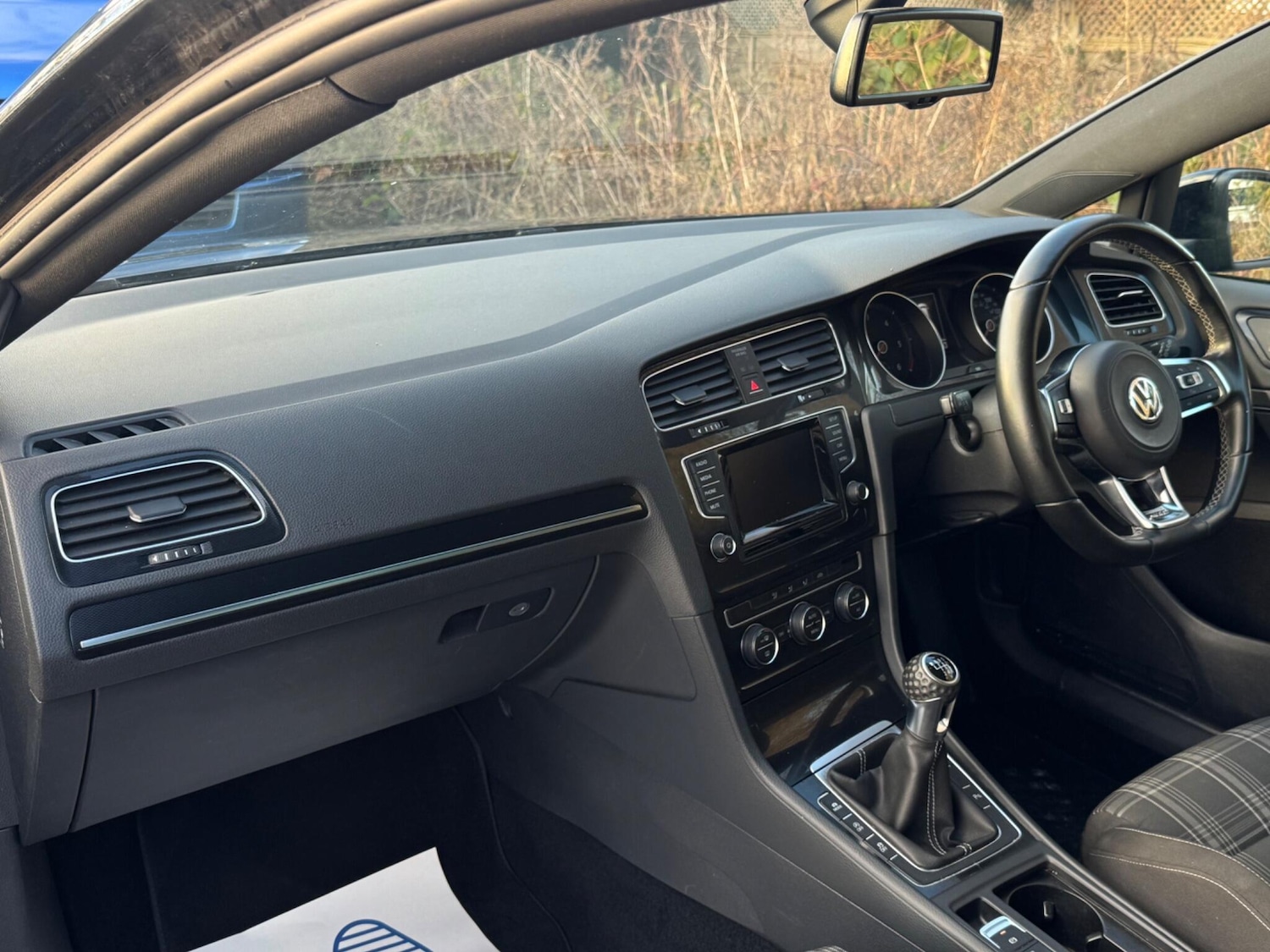 Used Volkswagen Golf 2015 for sale - 77130696: Photo 14