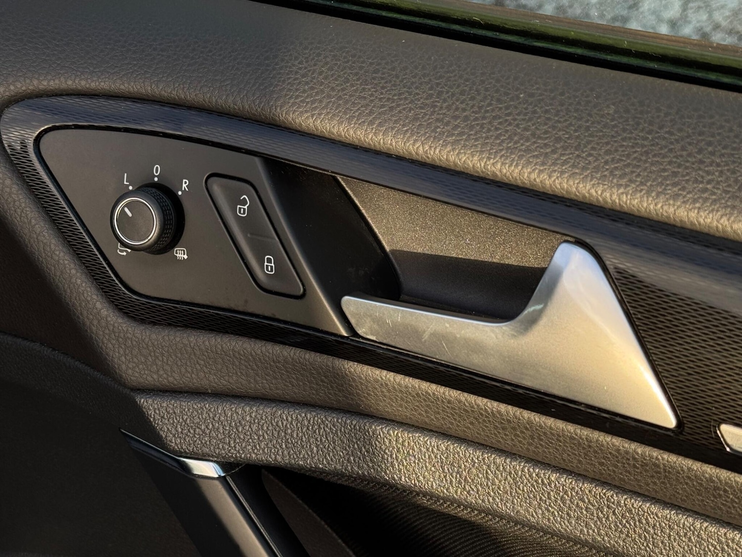 Used Volkswagen Golf 2015 for sale - 77130696: Photo 35