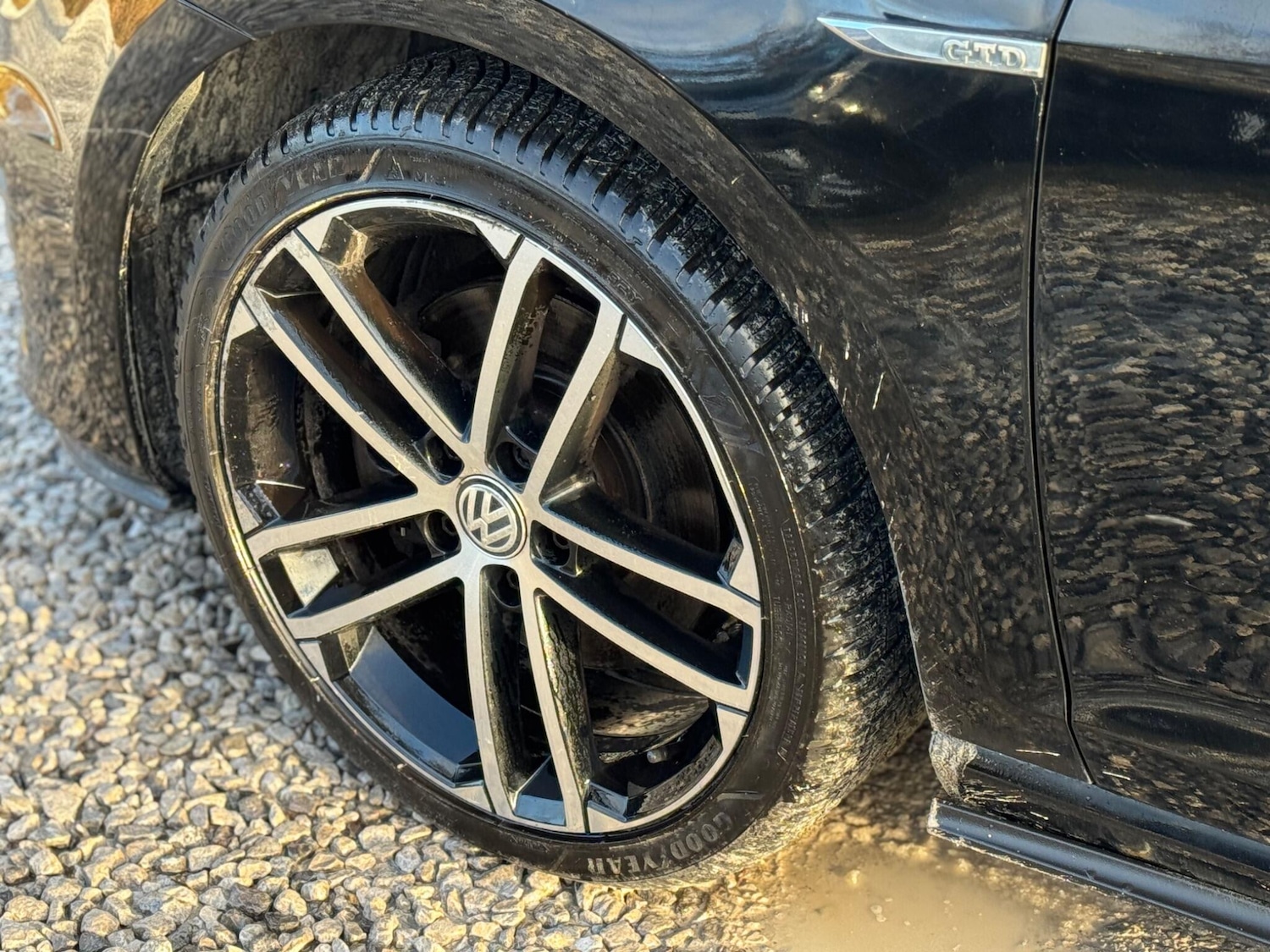 Used Volkswagen Golf 2015 for sale - 77130696: Photo 38