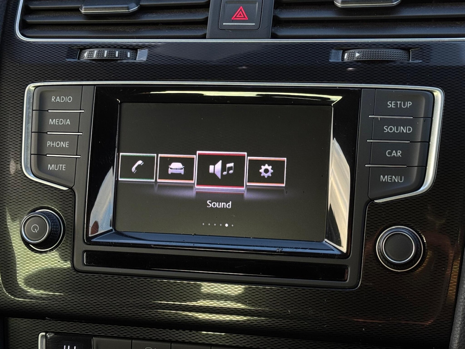 Used Volkswagen Golf 2015 for sale - 77130696: Photo 42