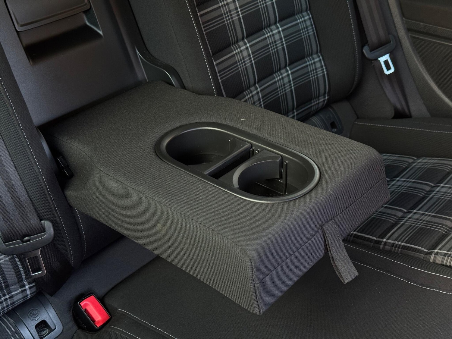 Used Volkswagen Golf 2015 for sale - 77130696: Photo 57