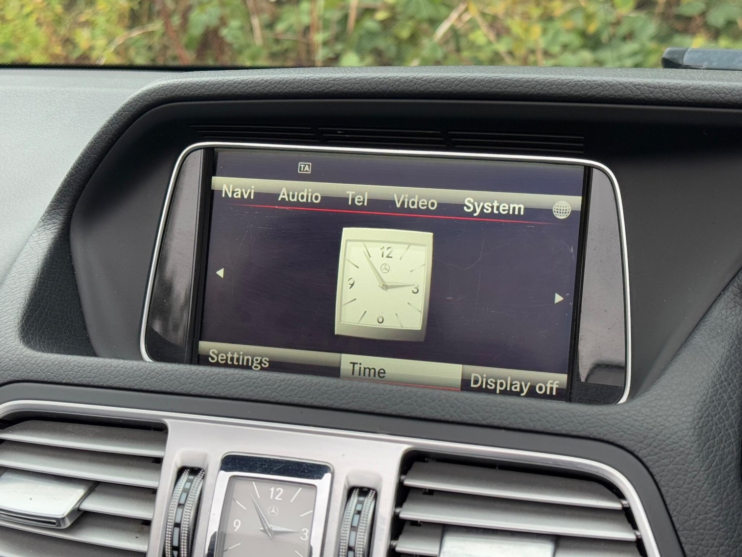 Used Mercedes-Benz E Class 2013 for sale - 76306262: Photo 43