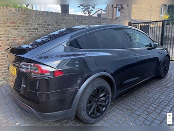 Used Tesla Model X 2017 for sale - 79576579: Photo