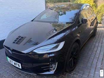 Used Tesla Model X 2017 for sale - 79576579: Photo