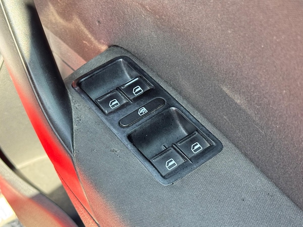 Used Volkswagen Polo 2012 for sale - 75291501: Photo 39
