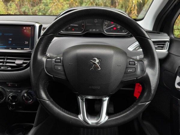 Used Peugeot 208 2018 for sale - 76179444: Photo 29