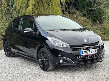 Used Peugeot 208 2018 for sale - 76179444: Photo 3