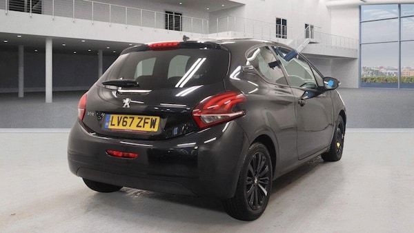 Used Peugeot 208 2018 for sale - 76179444: Photo 4